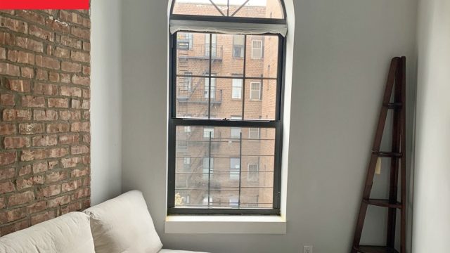 Transforming Small Spaces: Smart Tips for Efficient Living Rooms