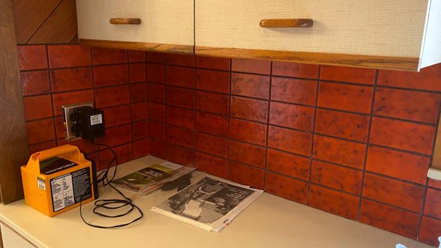Transforming a Dated Kitchen with One Striking Design Element