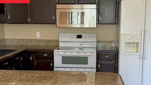 Transforming Dull Spaces: A Stunning Kitchen Makeover