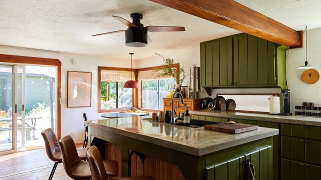 Say Goodbye to Flies: The Ultimate Window Trap for Your Home