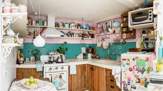 Essential Kitchen Items to Ditch After 55: A Guide for Empty Nesters