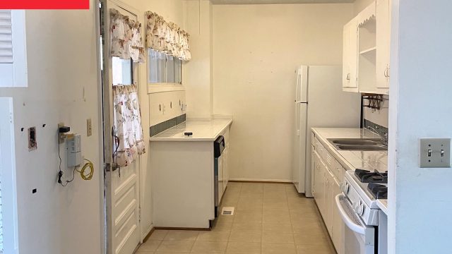 Transforming Small Kitchens: Ingenious Designs for Maximum Efficiency