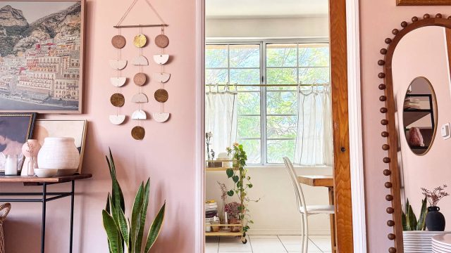 Transforming Spaces: Embracing Color in Modern Kitchen Design
