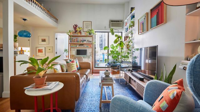 Maximize Home Comfort: The Smart Fan Solution for Small Spaces