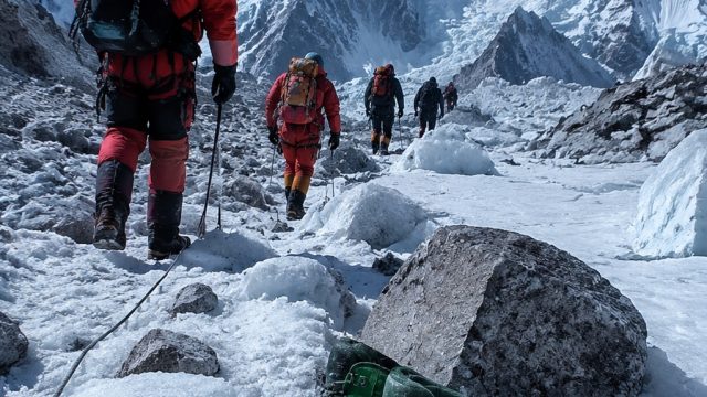 India Plans Challenging Everest Expedition to Recover 'Green Boots' | wpsapp apk, rtp idn score