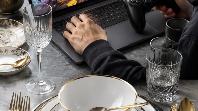 Exploring the Rise of Online Gaming and Its Impact on Tableware Exports | agen slot olympus, bowling