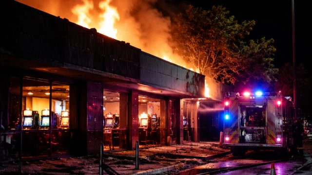 Investigation Underway After Late-Night Blaze in Victoria Park | kota 77 slot, link alternatif winni