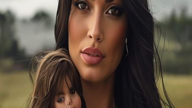 Kourtney Kardashian Brightens Cloudy Days with Family Fun | dragon303 pragmatic play, bola aksara4d,